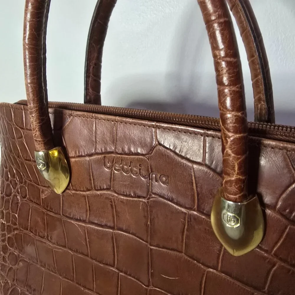 Vintage Bettina Leather Alligator Handbag - Picture 15 of 16